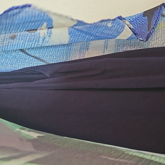 🌺 I.N. Studio Woman Multi-Color Blue Black Flowy Tank Lining Blouse Size 1X - Picture 10 of 13